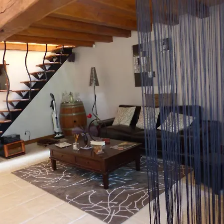 Havre De Paix En Gatine La Tessonniere Habitación en casa particular